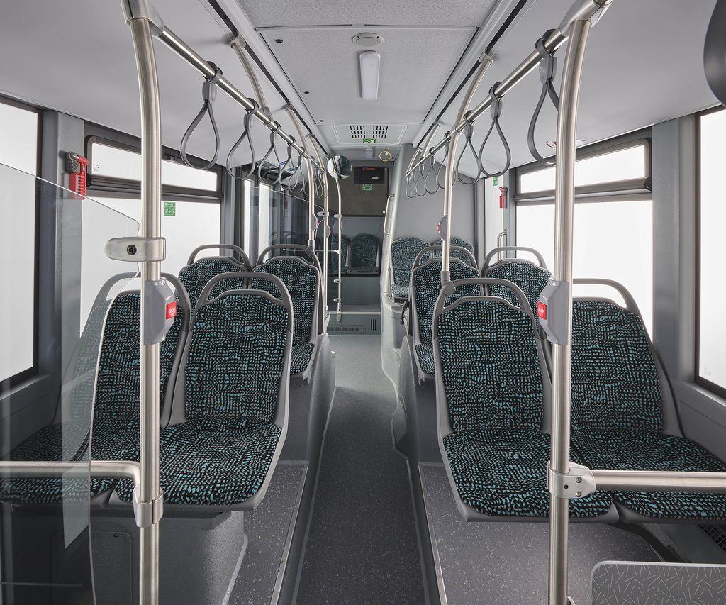 Daimler Buses bringt Mercedes-Benz Conecto auf den deutschen MarktDaimler Buses launches Mercedes‑Benz Conecto on the German market
