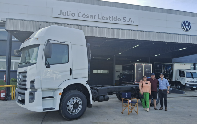 VOLKSWAGEN - Gustavo Karachev