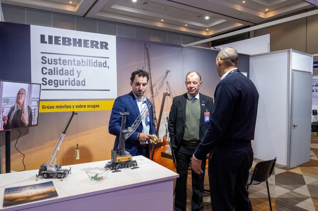 Liebherr presenta en Hyvolution Chile tecnologías para la infraestructura de hidrógeno