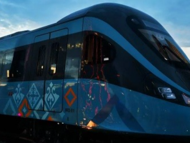 El primer tren ligero de Asia Central: Huawei y Kazajstán impulsan el "acelerador" de la tecnología sin conductor