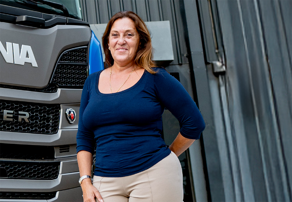 Mes de la Mujer: “Nunca fui para atrás ni para los costados: siempre para adelante” | Patricia Vinelli, directora de Transportes Vinelli