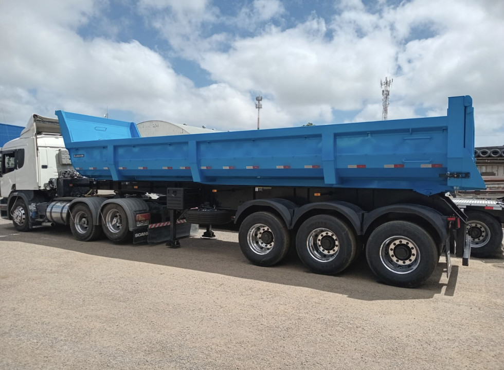 4._VOLVO_-_Gustavo_Kent