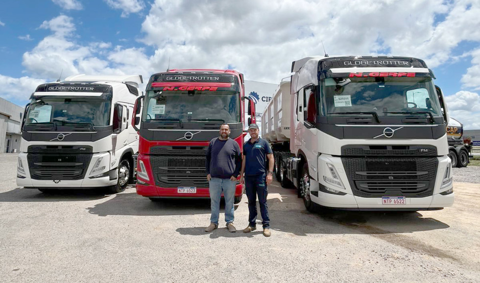 9b3fb543-fc9c-4208-8664-11e37d56a772