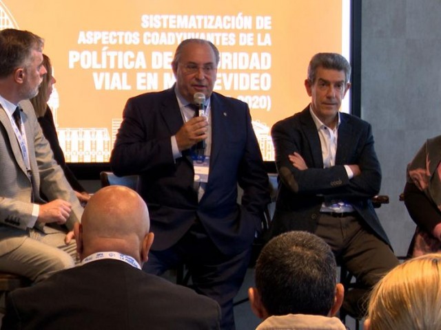 Unasev promueve acciones para generar movilidad sostenible y reducir siniestralidad Unasev promueve acciones para generar movilidad sostenible y reducir siniestralidad