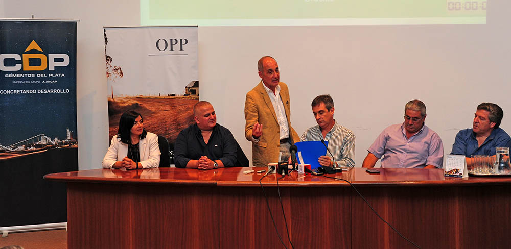 Se presentó en Treinta y Tres proyecto de reconstrucción de la ruta 98