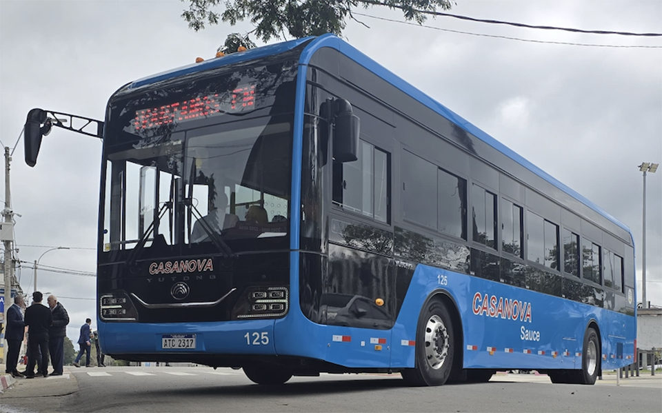 Casanova acelera su transformación y apuesta fuerte a la movilidad eléctrica con nuevos ómnibus Yutong