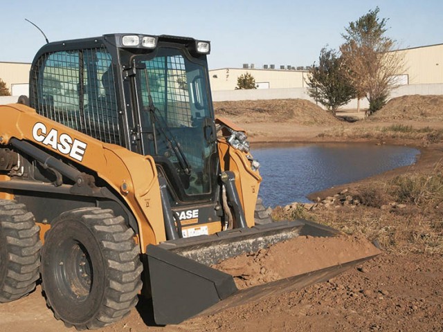 CASE renueva el diseño y mejora la comodidad de las cabinas de las minicargadoras Serie B CASE renueva el diseño y mejora la comodidad de las cabinas de las minicargadoras Serie B