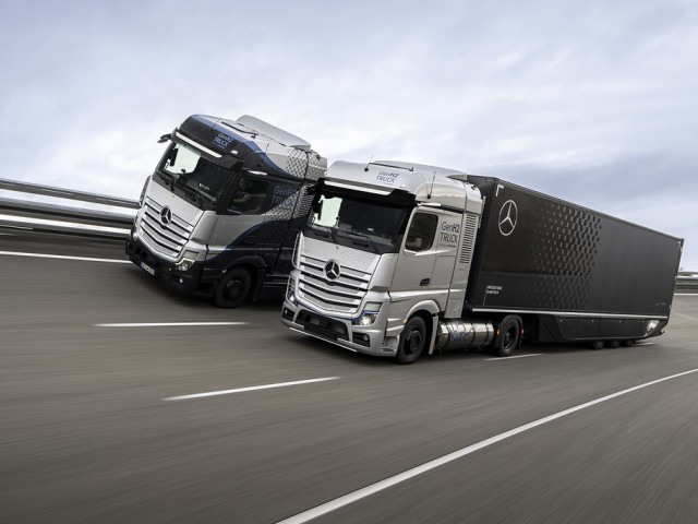 Hito de desarrollo: Daimler Truck prueba camión de pila de combustible con hidrógeno líquido