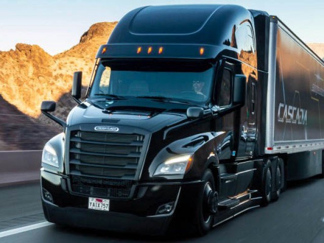 Daimler_Trucks_invierte_500_millones_de_euros_en_camiones_altamente_automatizados