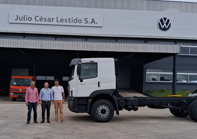 VOLKSWAGEN - Daniel Sellanes