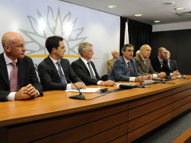 UPM 2: 2 % del PBI al año, 8.000 empleos, 1.000 millones de dólares en exportaciones y 10 % de energías renovables