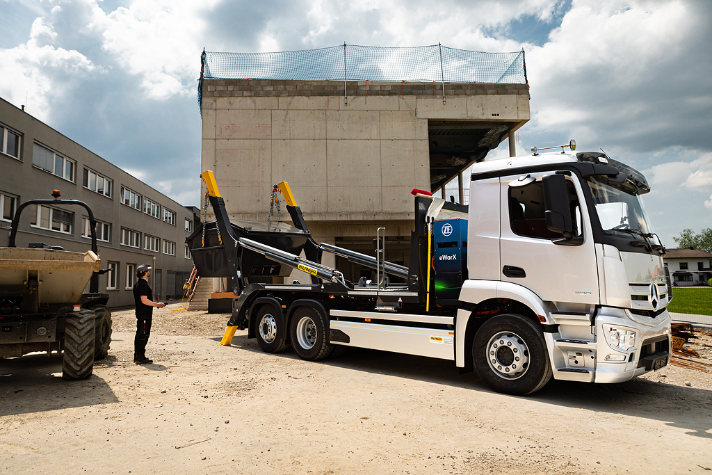 En la feria comercial Bauma 2022, Mercedes-Benz Trucks exhibirá soluciones integradas y personalizadas para el transporte de la construcción