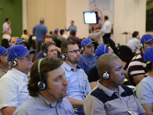 Entrenamiento_postventaomnibusbrasil_4