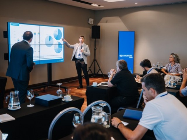 Hyundai reunió a todos sus concesionarios en una jornada de crecimiento empresarial Hyundai reunió a todos sus concesionarios en una jornada de crecimiento empresarial