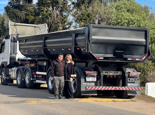 Full Truck | METALESP - Gustavo Arrúa y Señora