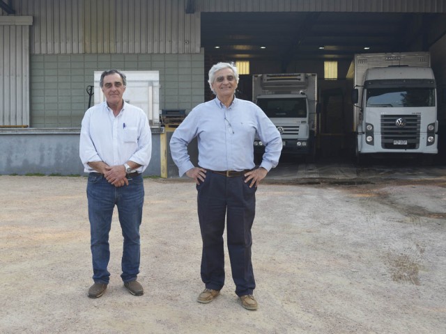 GUAYAQUÍ TRANSPORTES: Logística especializada hacia el este GUAYAQUÍ TRANSPORTES: Logística especializada hacia el este