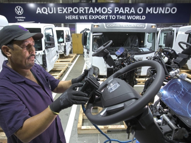 VW logra récord en producción internacional