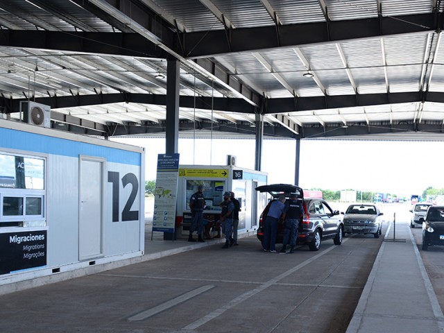 Javier_Garcia_en_paso_de_frontera_de_Fray_Bentos