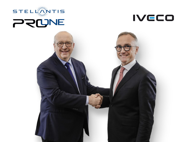 Stellantis Pro One e IVECO se unen para el suministro de dos furgonetas eléctricas de la marca IVECO