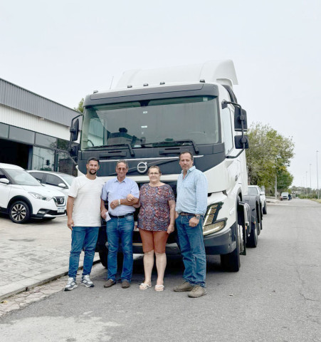 RUTA AUTOMÓVILES / VOLVO - LUIS CAMPOMAR RODRÍGUEZ