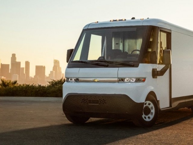 Las furgonetas comerciales eléctricas BrightDrop se venderán en los concesionarios Chevrolet