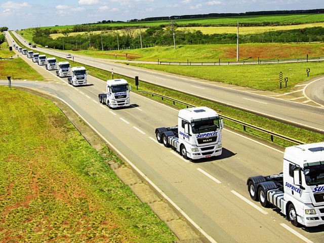 Leasing operacional: MAN Latin America entrega 30 camiones TGX al Grupo Supricel