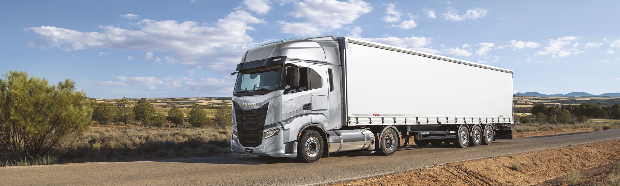 ¿Por qué el camión de atrás está siempre a la misma distancia?