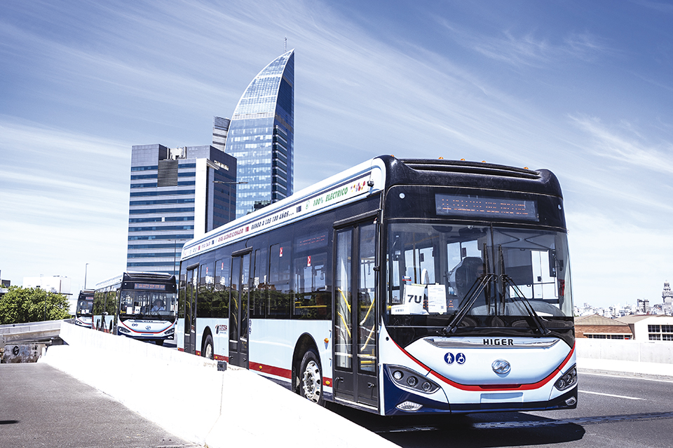 HIGER tiene más de 100 buses eléctricos en Uruguay