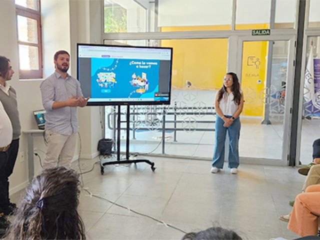 Estudiantes de UTEC desarrollan app para mejorar la movilidad en Melo