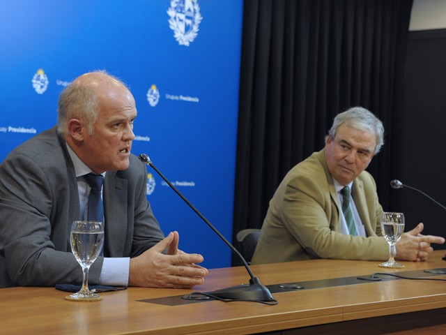 Ministerios de Transporte y Economía trabajan en fideicomiso para empresas de transporte de pasajeros