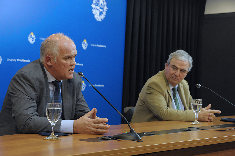 Ministerios de Transporte y Economía trabajan en fideicomiso para empresas de transporte de pasajeros