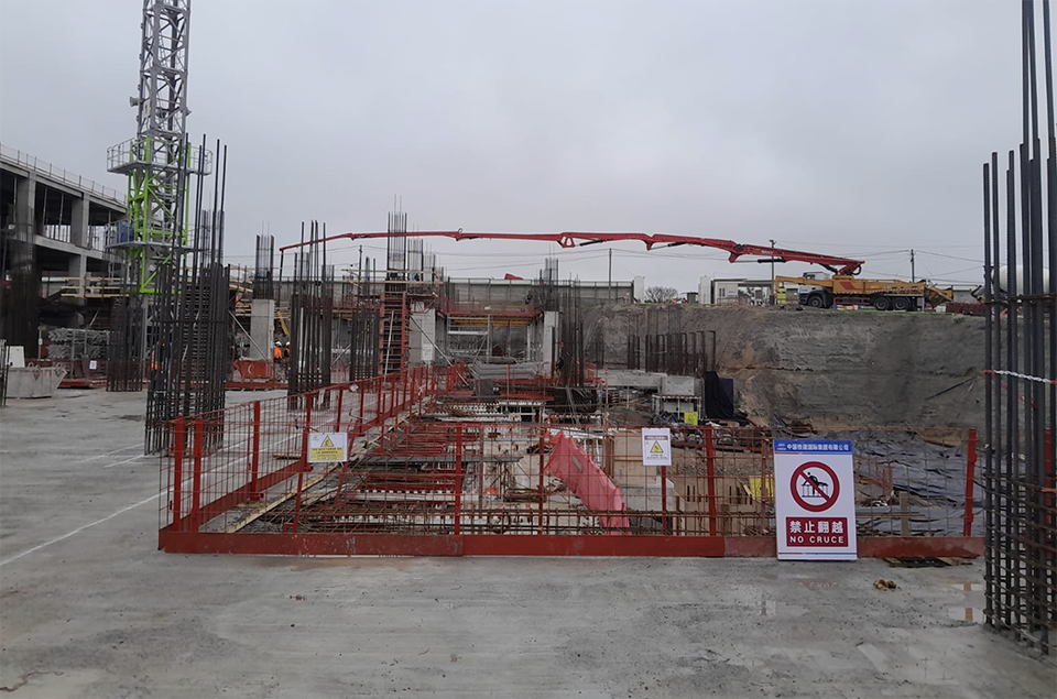 SANY comercializó en Chile un camión bomba con un alcance de 51 metros en tubos de hormigonado