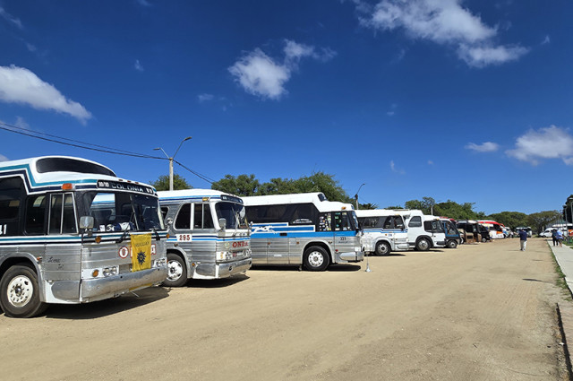 La Historia en Ómnibus: una exposición inolvidable del transporte uruguayo 
