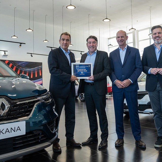 CEO de Renault para América Latina visita Santa Rosa