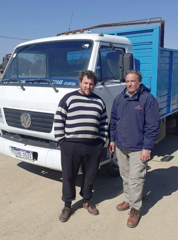 AUTOMOTORA H. PINTADO / VOLKSWAGEN. Acosta AUTOMOTORA H. PINTADO / VOLKSWAGEN. Acosta