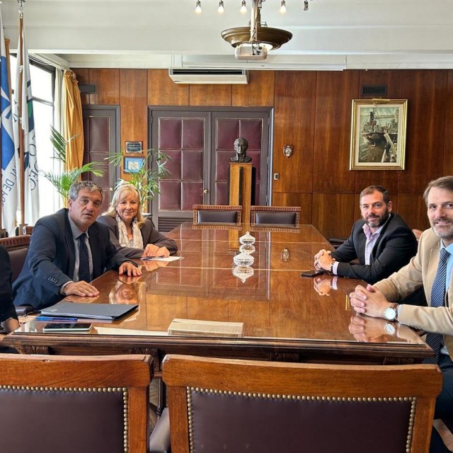 Puerto de Nueva Palmira: ANP planifica nuevas obras de ampliación y renovación de muelles Puerto de Nueva Palmira: ANP planifica nuevas obras de ampliación y renovación de muelles