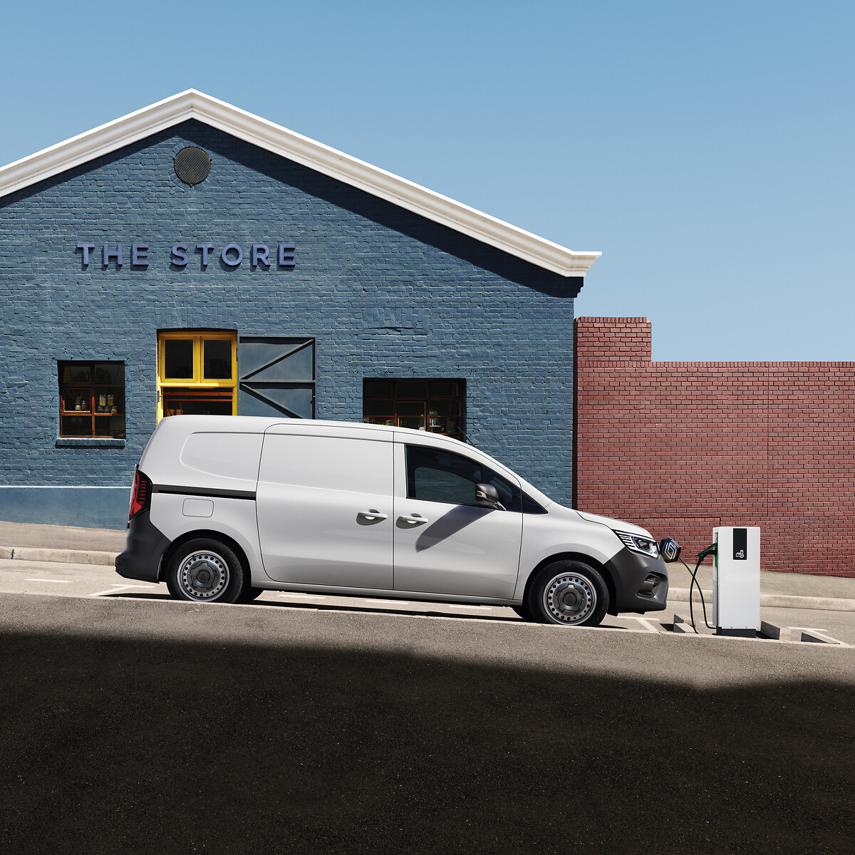 Renault amplía su propuesta de movilidad sustentable en Uruguay con la Kangoo E-Tech 100% eléctrica