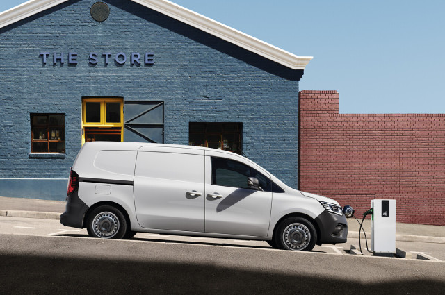 Renault amplía su propuesta de movilidad sustentable en Uruguay con la Kangoo E-Tech 100% eléctrica