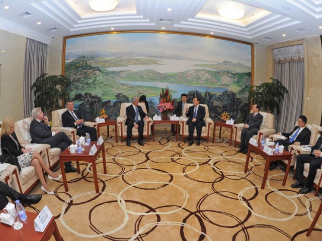 Transformación de infraestructura debe seguir camino exitoso de cambio de matriz energética Transformación de infraestructura debe seguir camino exitoso de cambio de matriz energética