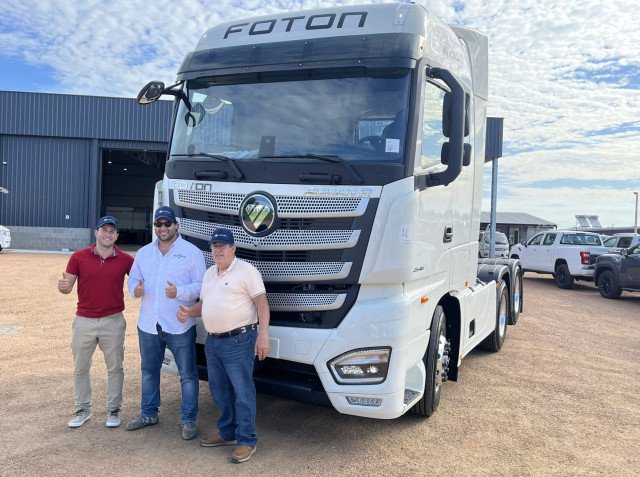 Homero De León - FOTON - Roberto García Pastorino