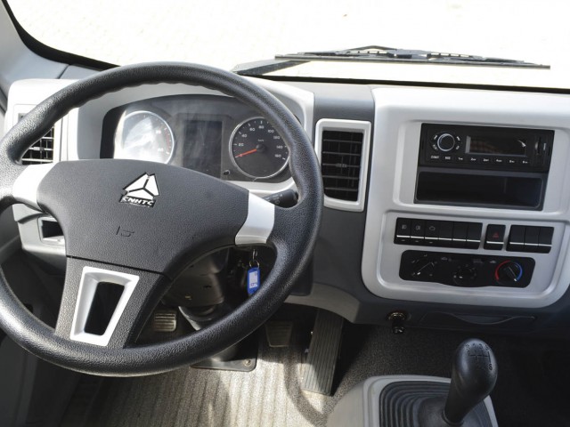 SINOTRUK_HOWO_4x2_LIGHT_TRUCK_3