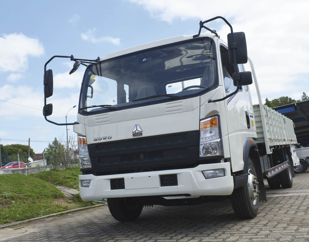 SINOTRUK HOWO 4x2 LIGHT TRUCK (10 toneladas): Camiones pensados para trabajar y hacer rentable el transporte