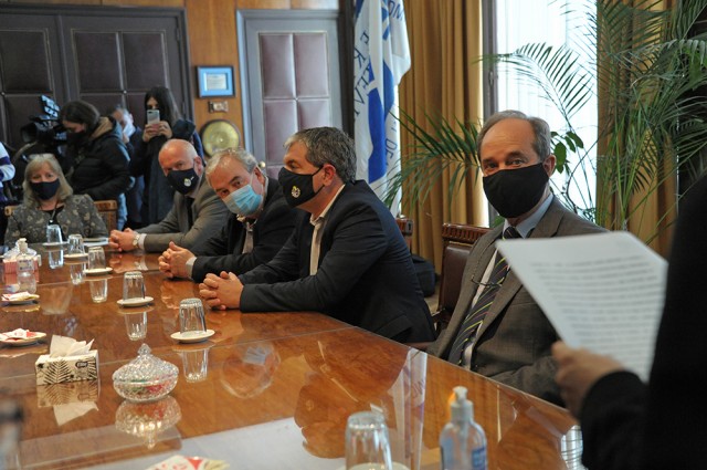 Nuevo muelle granelero en el Puerto de Montevideo