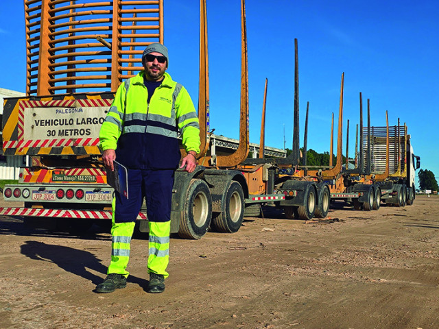 José Reinoso: De transportar cuatro toneladas con 150 hp a 72 toneladas con 540 hp