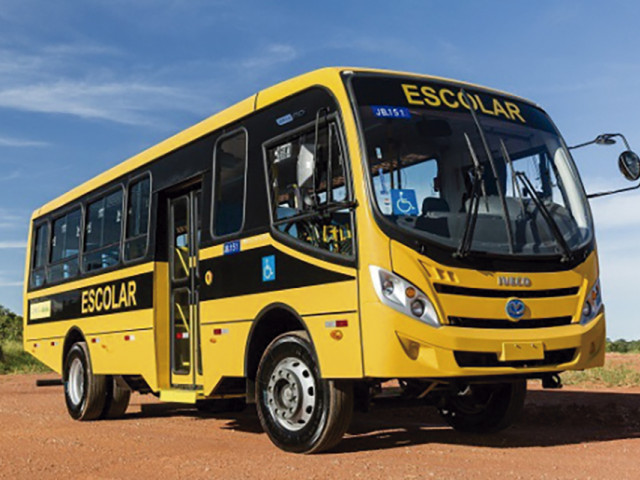 IVECO BUS supera las 10.000 unidades entregadas al programa brasilero “Caminho da Escola” y refuerza su compromiso con la educación en la región