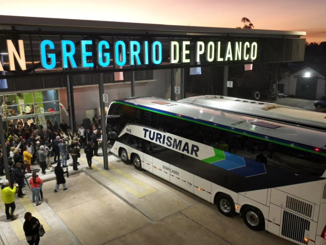 San Gregorio de Polanco celebró la inauguración de su terminal de ómnibus