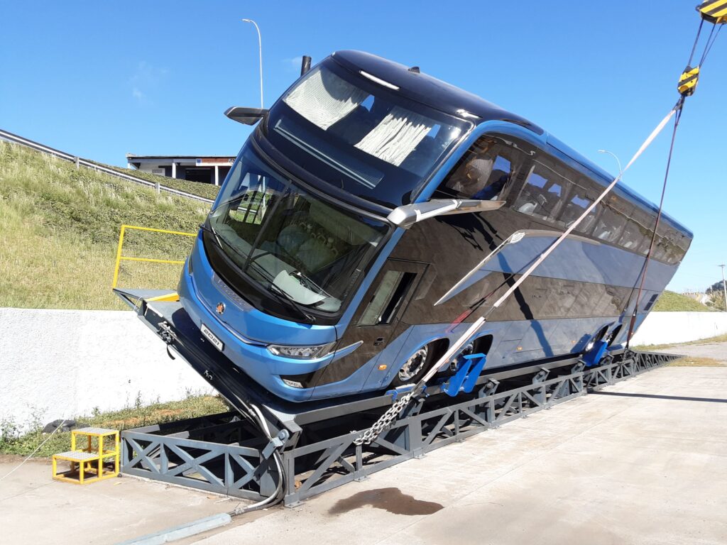 Marcopolo logra acreditación con reconocimiento nacional e internacional de competencia técnica en pruebas e ingeniería