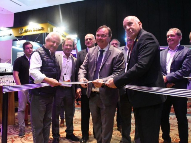 Uruguay_es_sede_del_XXI_Congreso_Ibero_Latinoamericano_del_Asfalto