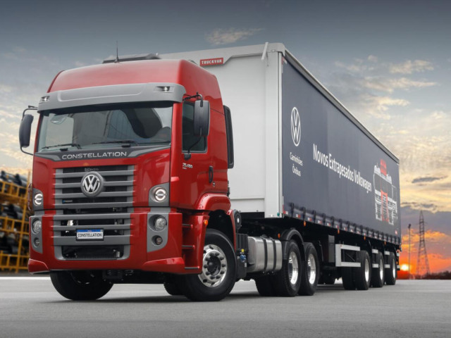 VW_Constellation_celebra_20_anos