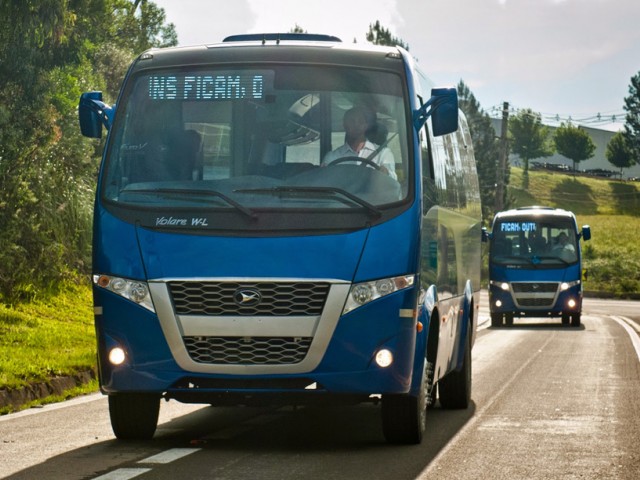 Volare_lanza_lineas_Attack_y_Premium